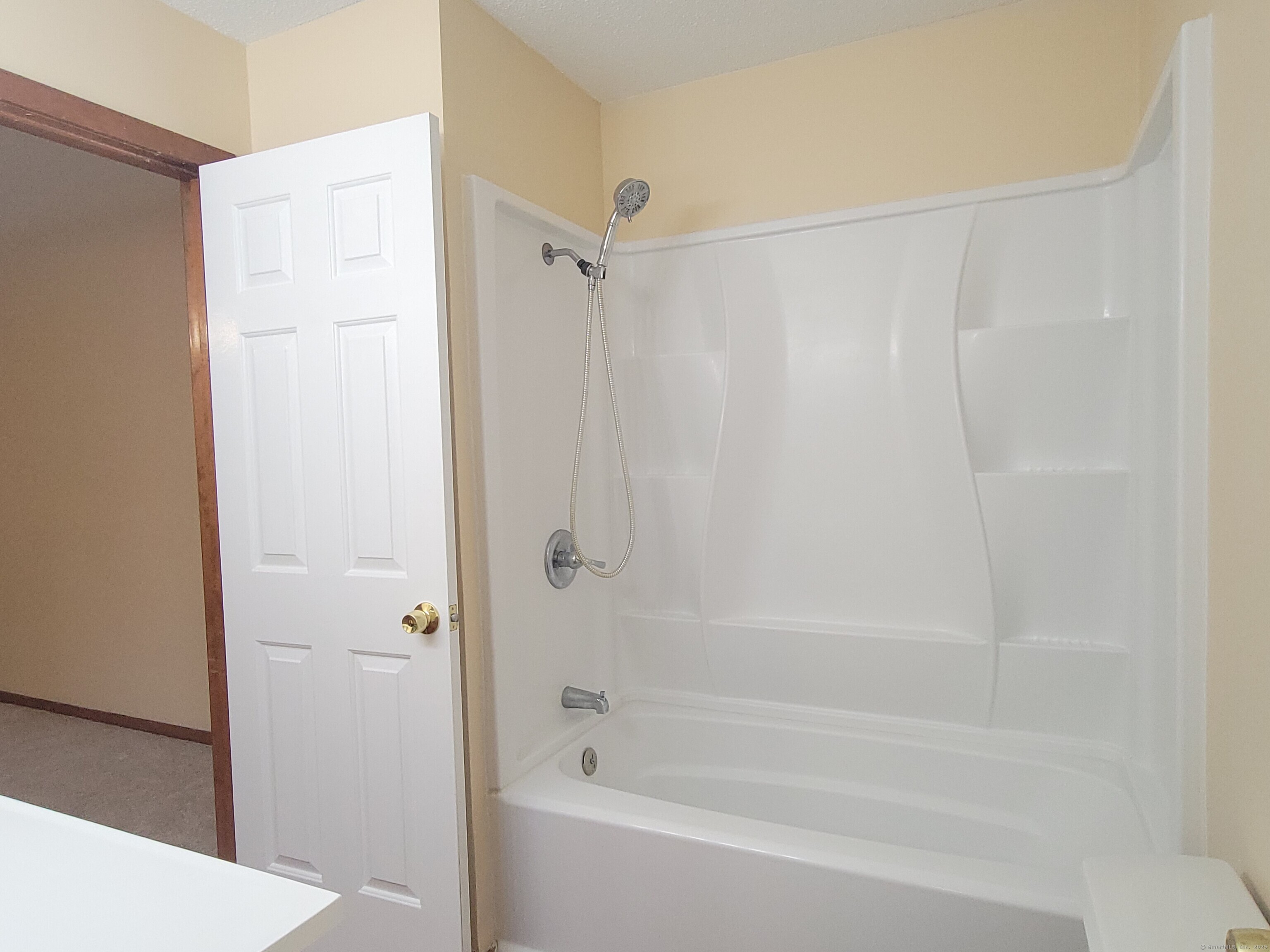 44 Tolland Avenue Stafford CT 06076