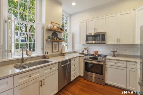 18 Fair Street Guilford CT 06437