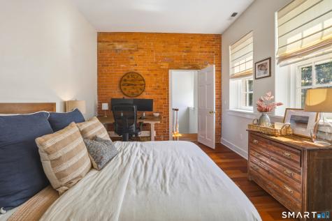 18 Fair Street Guilford CT 06437