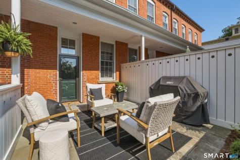 18 Fair Street Guilford CT 06437