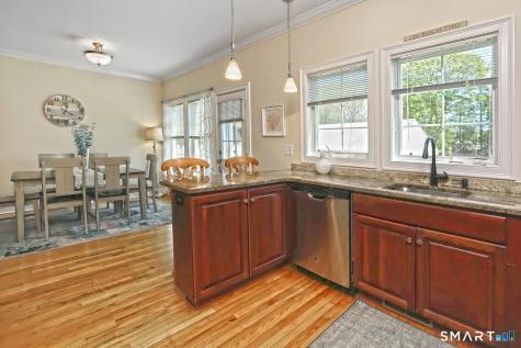 102 Lantern Court Clinton CT 06413