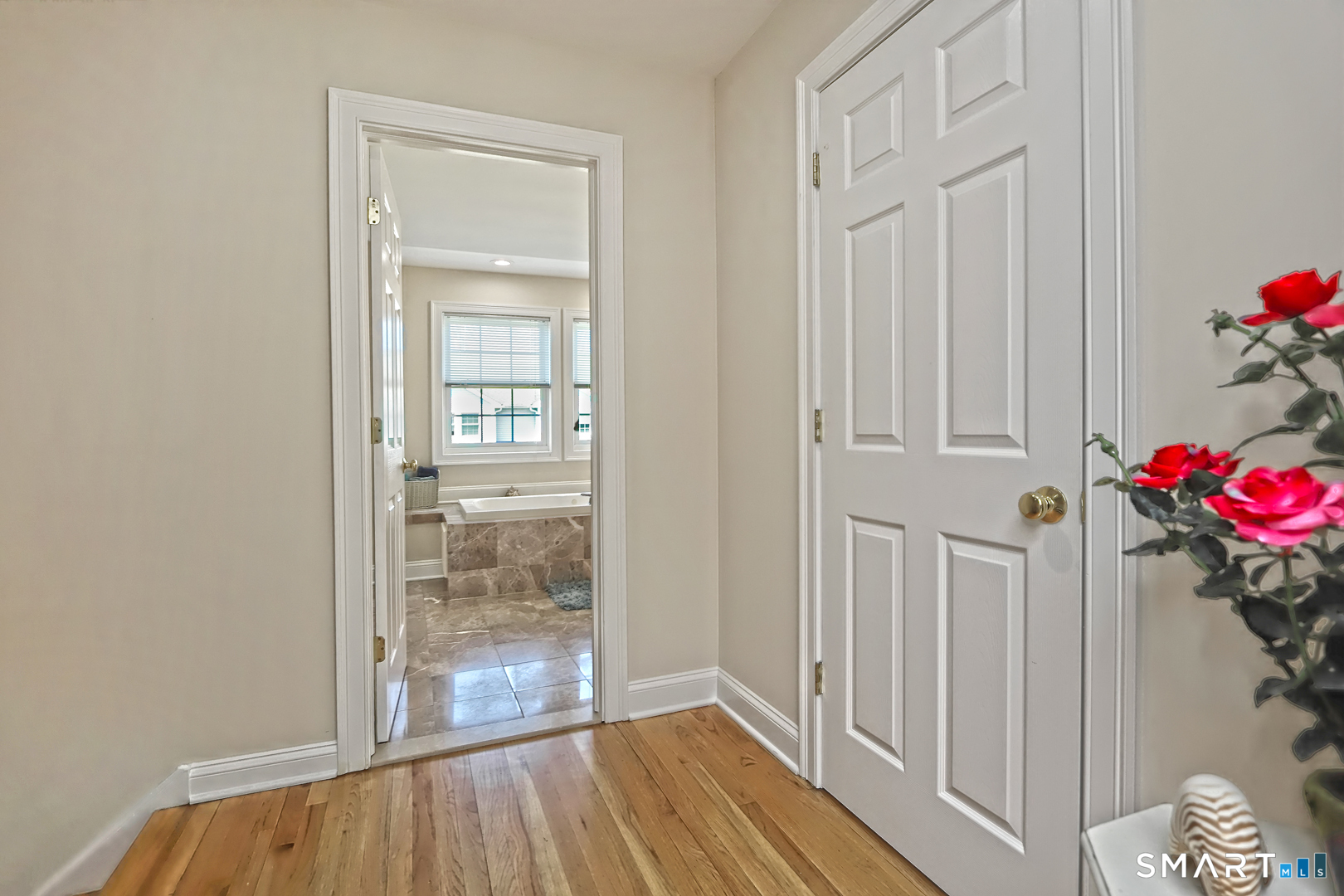 102 Lantern Court Clinton CT 06413