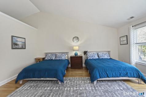 102 Lantern Court Clinton CT 06413