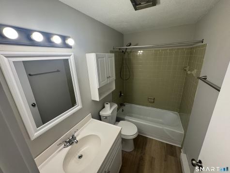 239 Old Farms Road Avon CT 06001