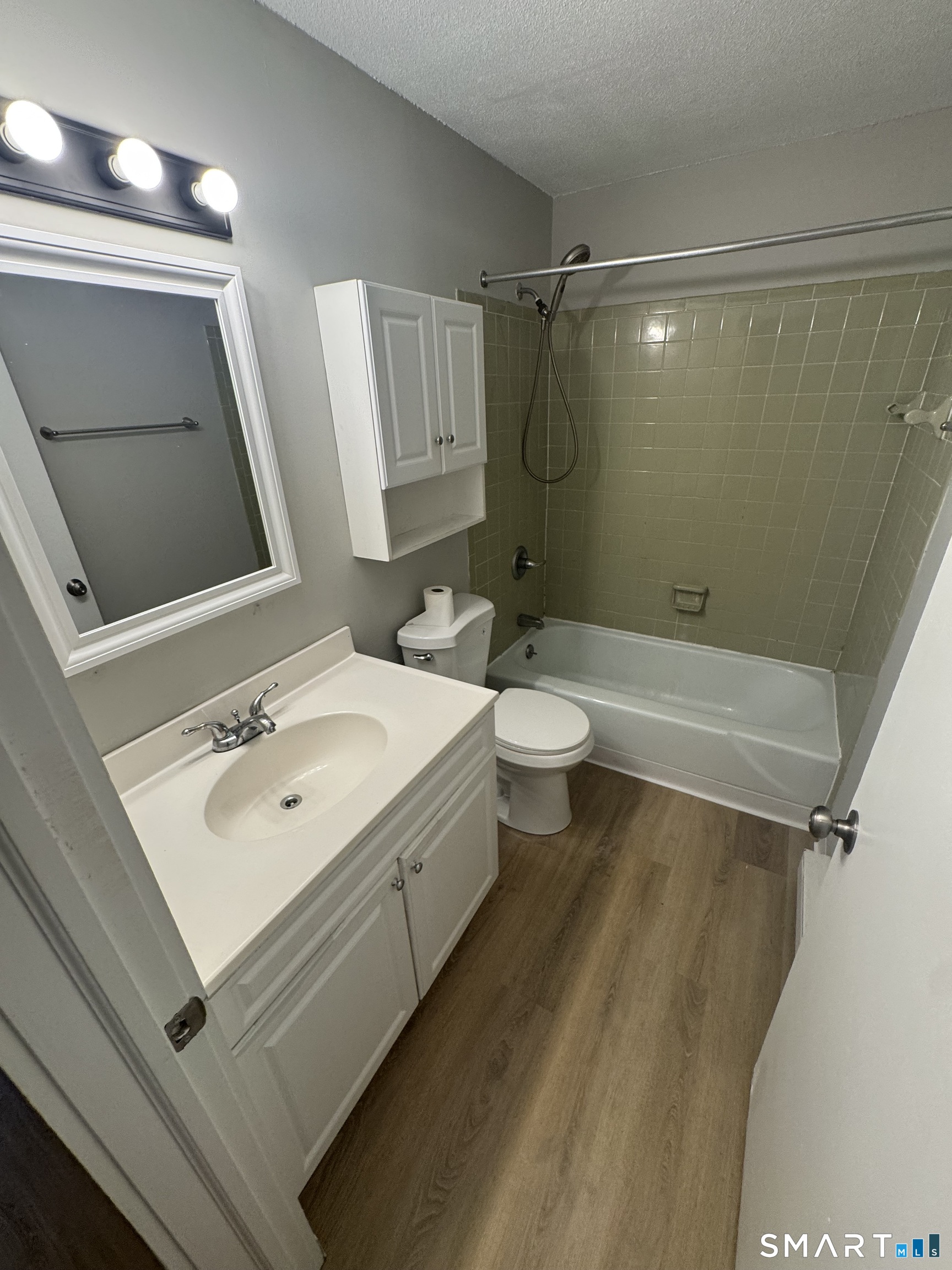 239 Old Farms Road Avon CT 06001