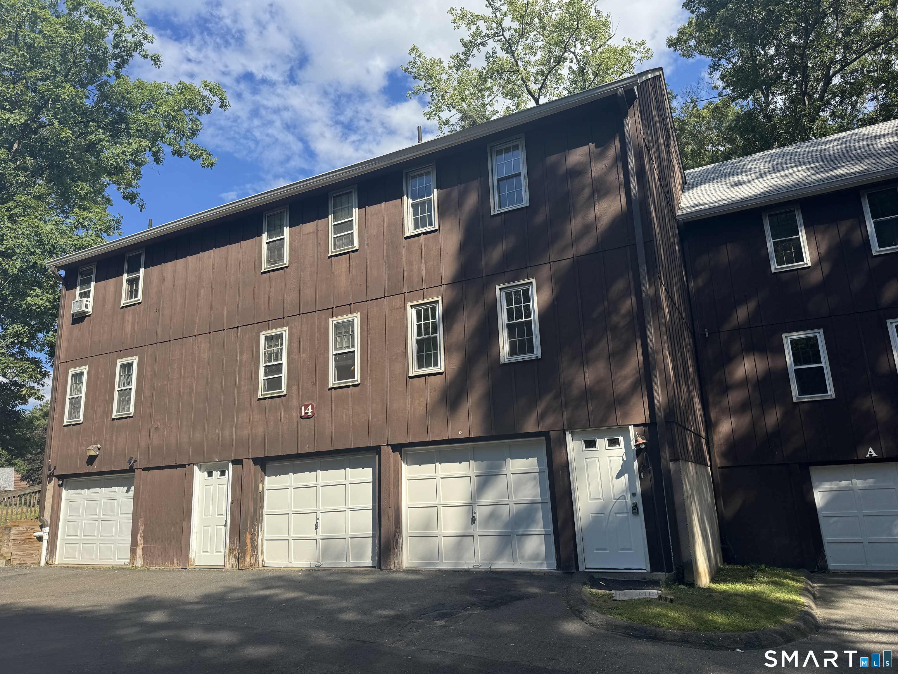 239 Old Farms Road Avon CT 06001