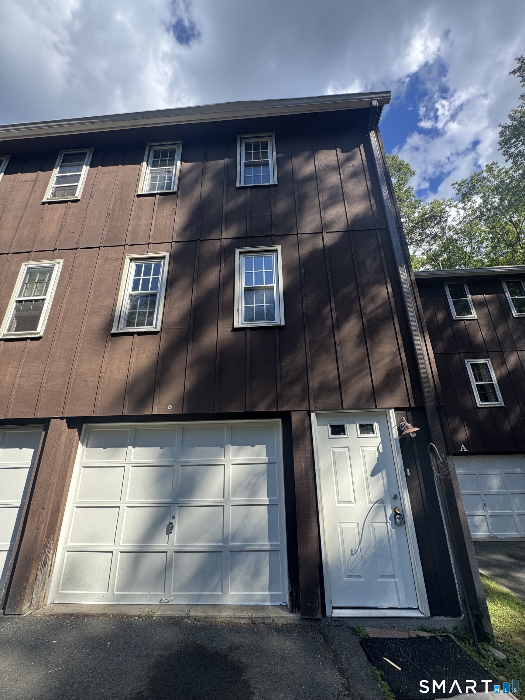 239 Old Farms Road Avon CT 06001