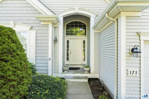 171 Country Club Drive Oxford CT 06478