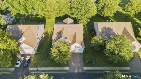 171 Country Club Drive Oxford CT 06478