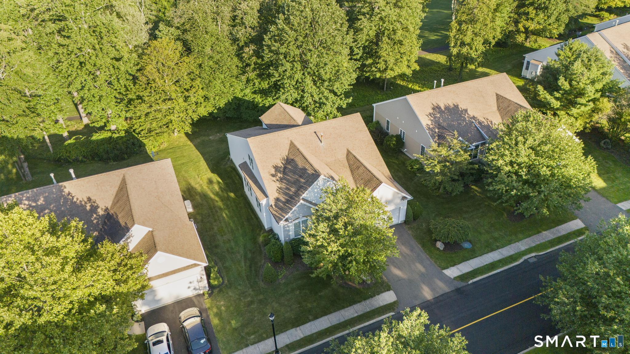171 Country Club Drive Oxford CT 06478