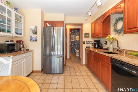 35 Woodbury Hill Woodbury CT 06798