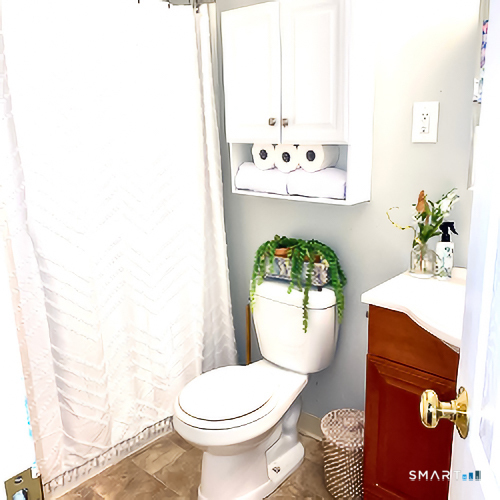 63 Horse Pond Road Salem CT 06420