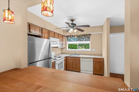 560 Yale Avenue Meriden CT 06450