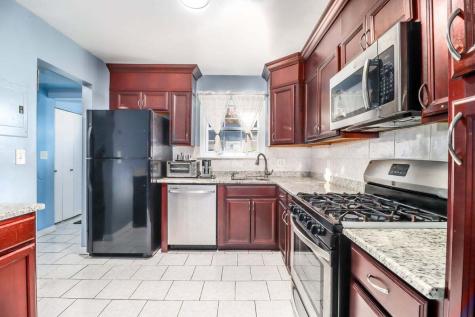 93 Park Avenue Danbury CT 06810