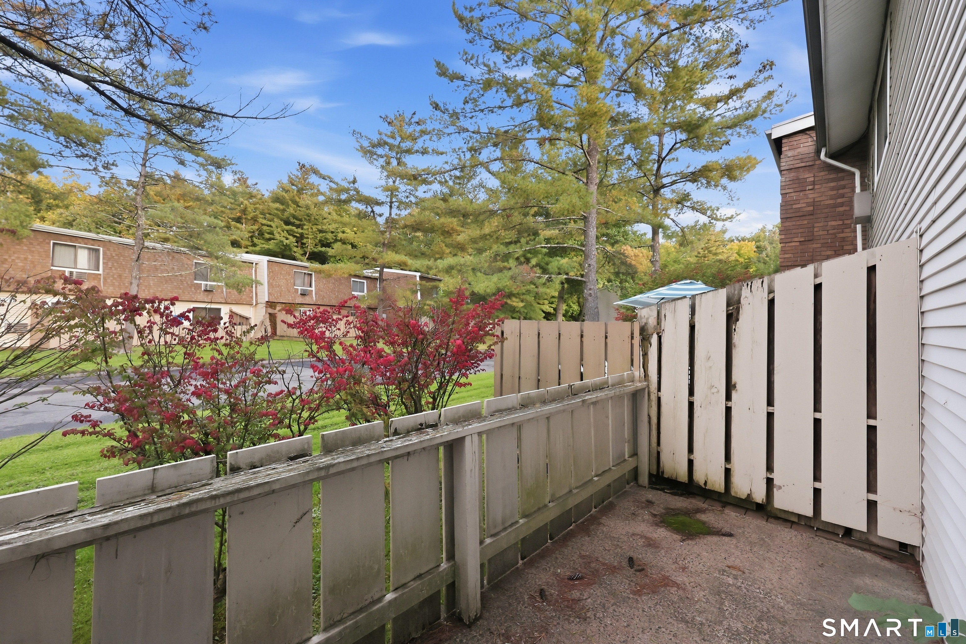 69 Sutton Place Bloomfield CT 06002