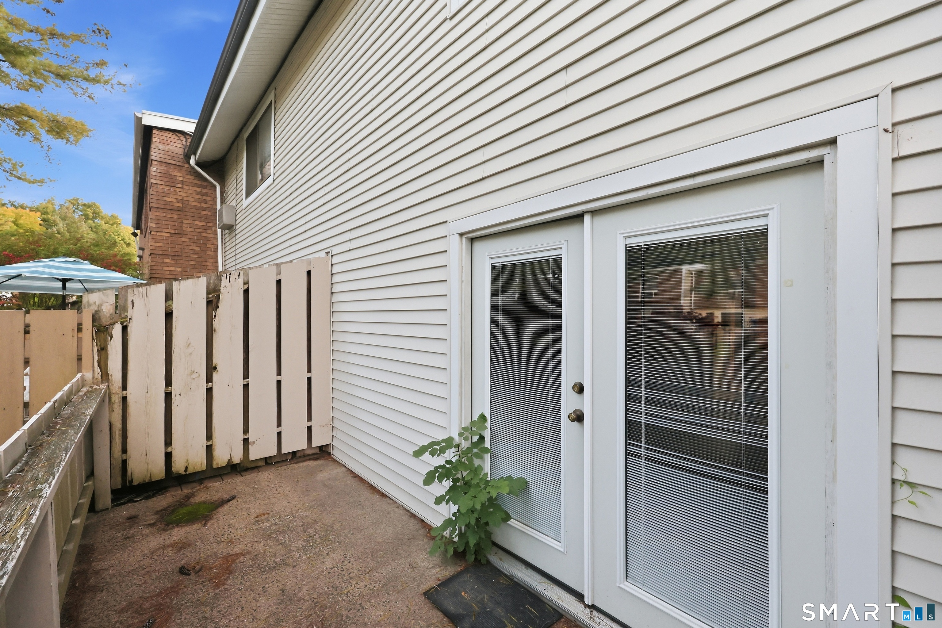 69 Sutton Place Bloomfield CT 06002