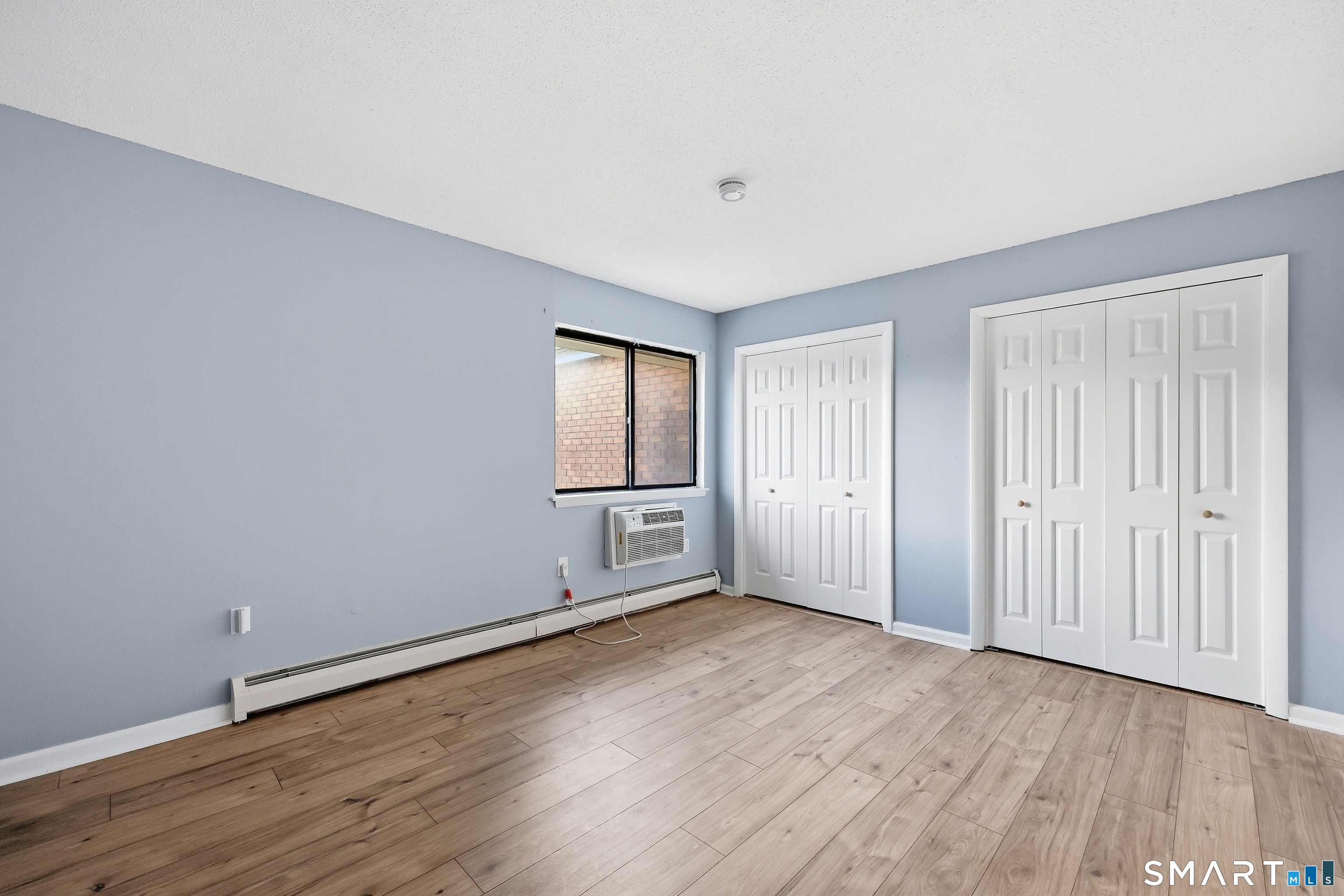69 Sutton Place Bloomfield CT 06002