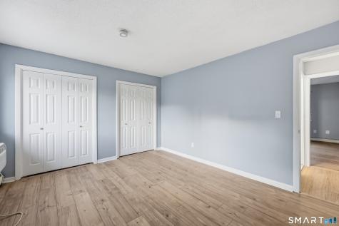 69 Sutton Place Bloomfield CT 06002