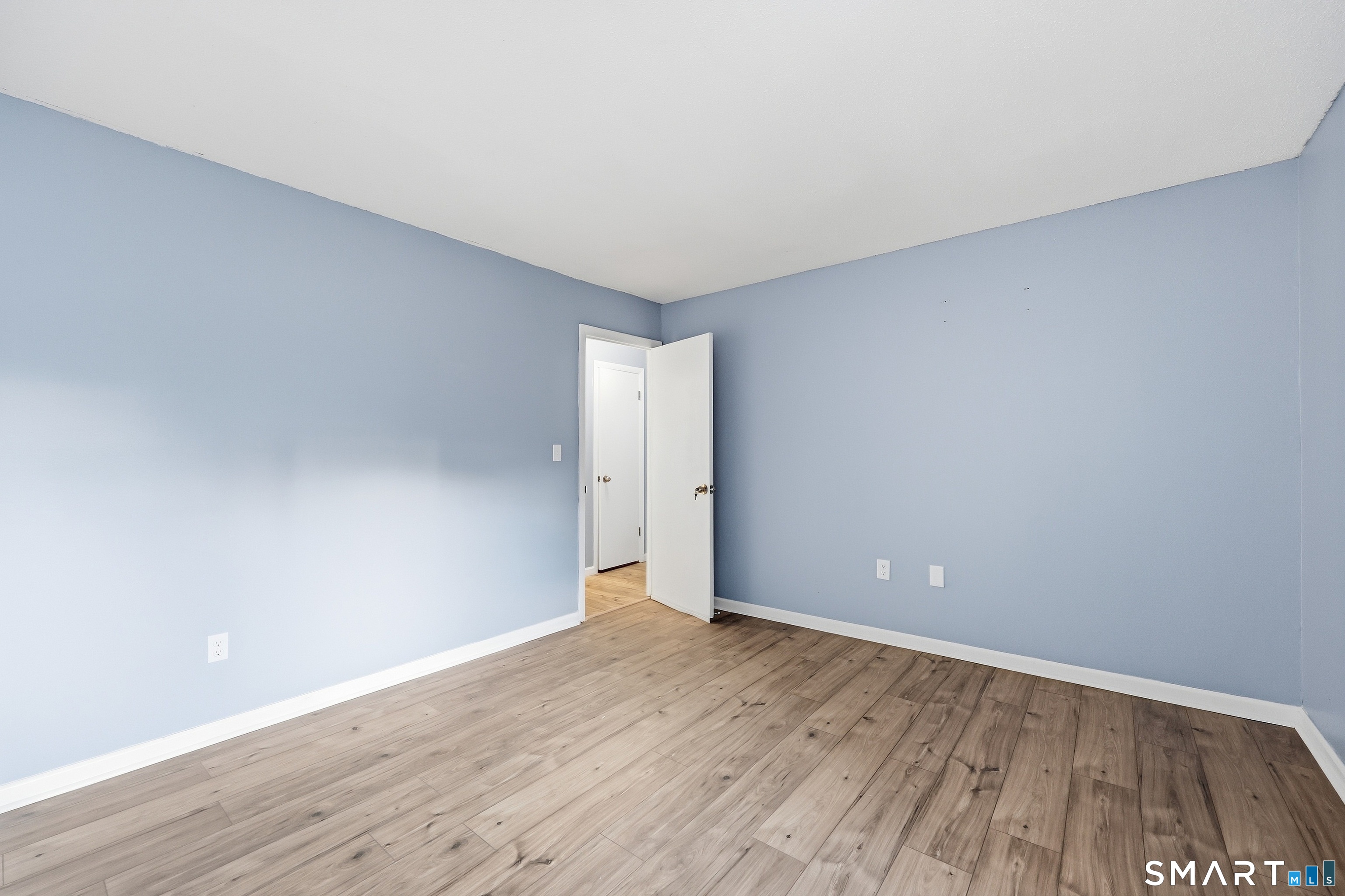 69 Sutton Place Bloomfield CT 06002