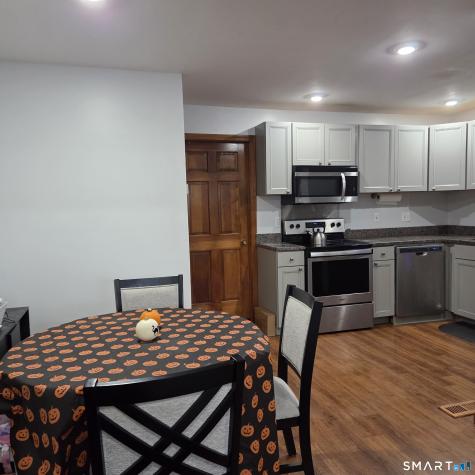 1655 N Colony Road Meriden CT 06450