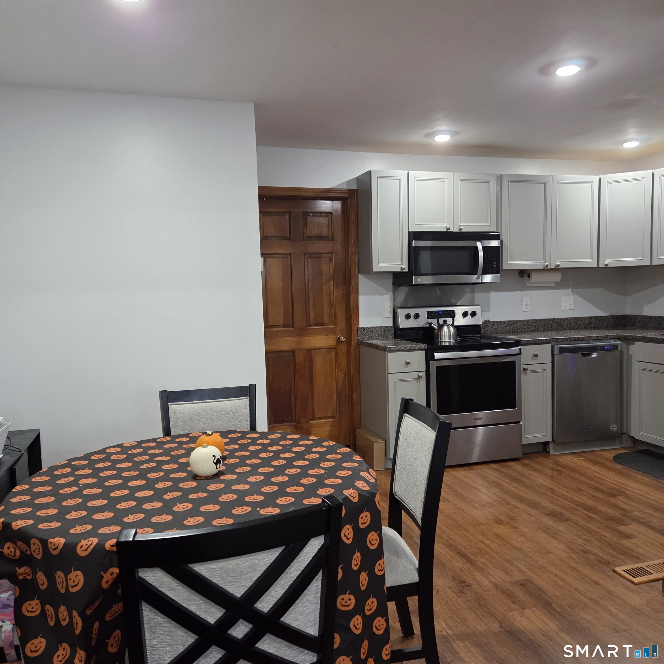 1655 N Colony Road Meriden CT 06450