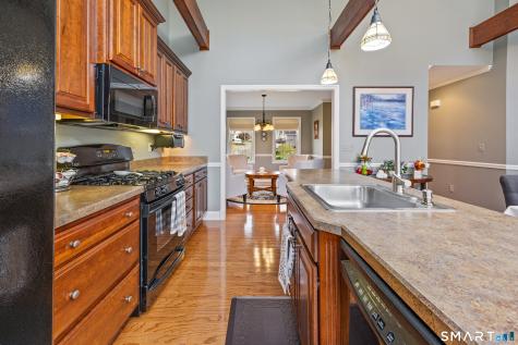 6 Boulder Brook Court Prospect CT 06712