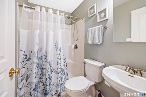 6 Boulder Brook Court Prospect CT 06712