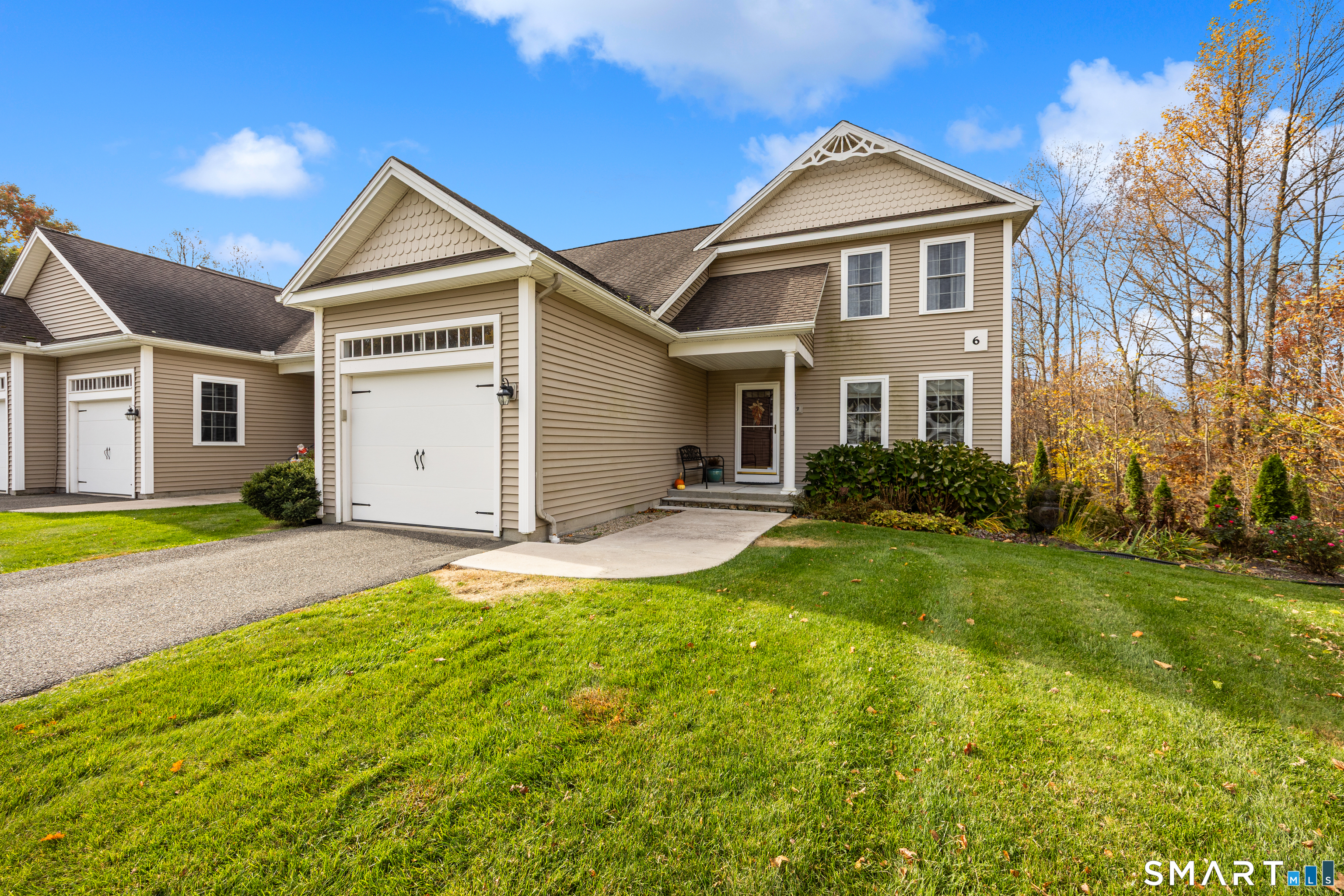 6 Boulder Brook Court Prospect CT 06712