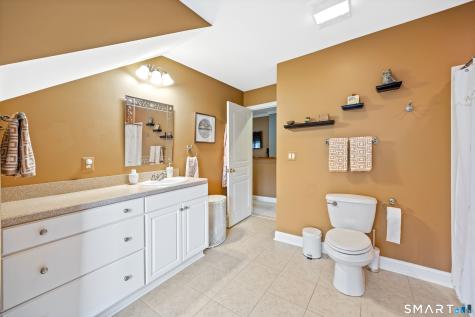 6 Boulder Brook Court Prospect CT 06712