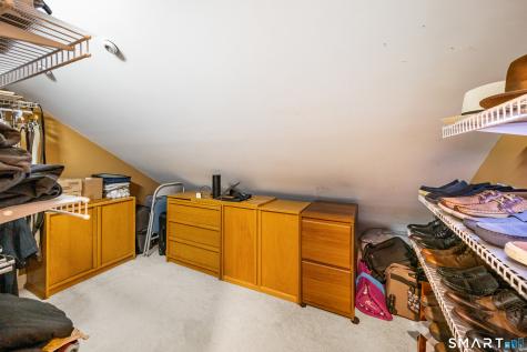 6 Boulder Brook Court Prospect CT 06712