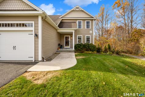 6 Boulder Brook Court Prospect CT 06712