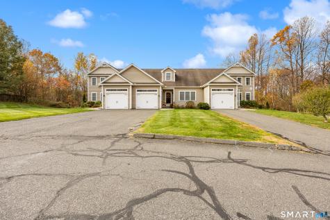 6 Boulder Brook Court Prospect CT 06712