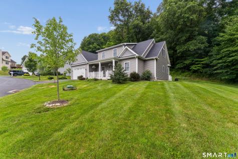 7 Tall Oaks Drive New Milford CT 06776
