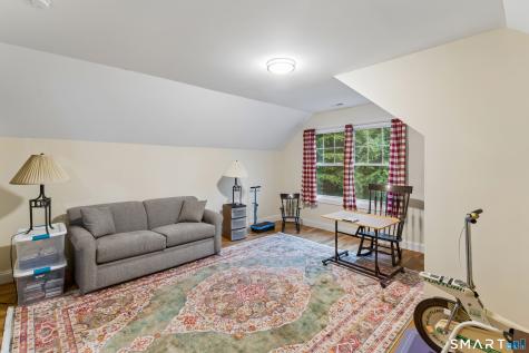 7 Tall Oaks Drive New Milford CT 06776