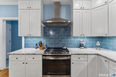 7 Tall Oaks Drive New Milford CT 06776