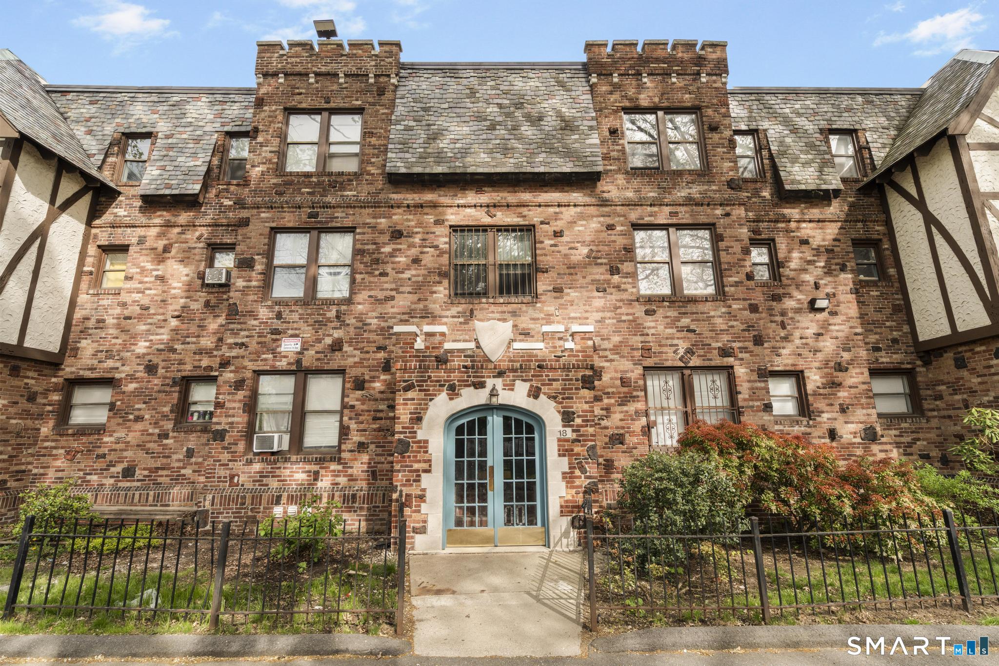 16-20 Townley Street Hartford CT 06105