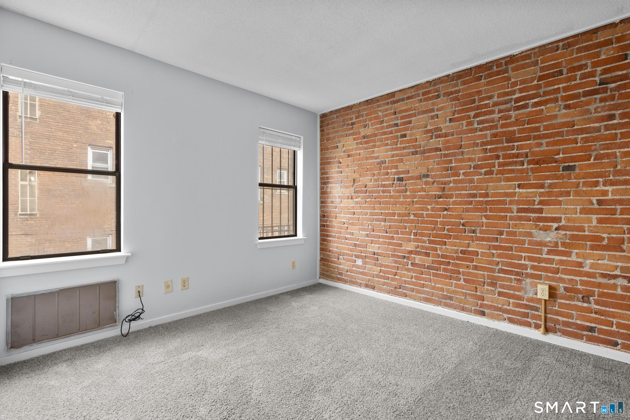 16-20 Townley Street Hartford CT 06105