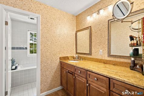 404 Country Club Court Rocky Hill CT 06067