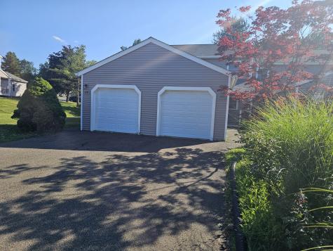 801 Long Hill Road Middletown CT 06457
