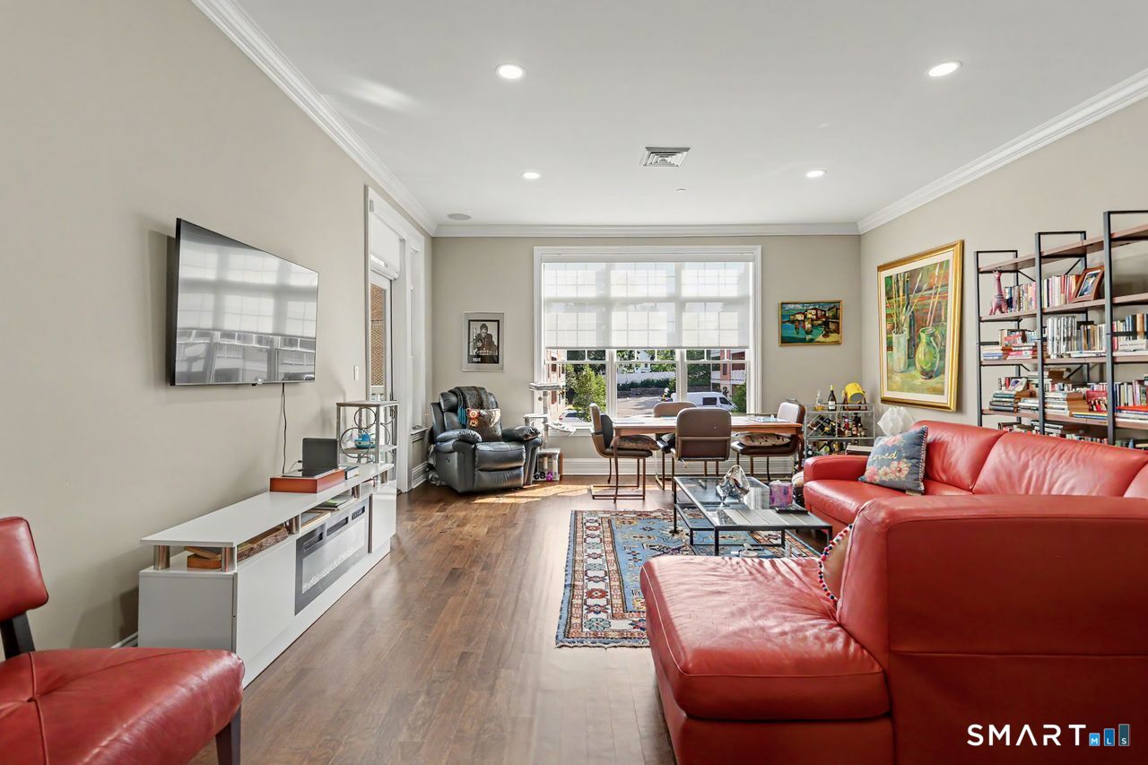 100 Stone Ridge Way Fairfield CT 06824
