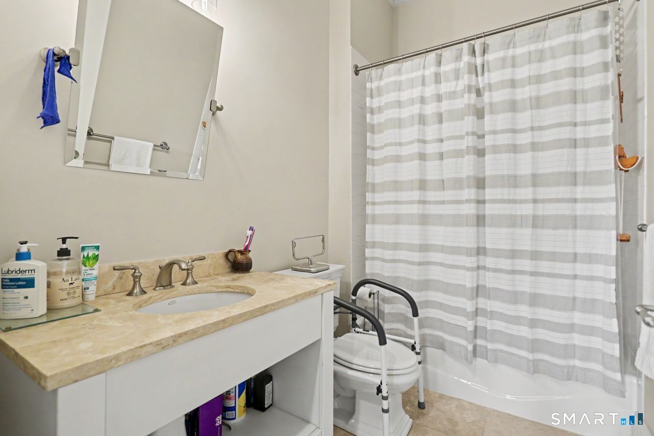 100 Stone Ridge Way Fairfield CT 06824
