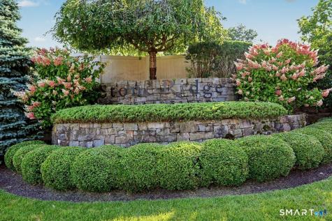 100 Stone Ridge Way Fairfield CT 06824