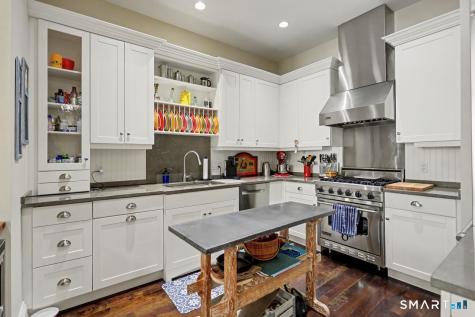 100 Stone Ridge Way Fairfield CT 06824