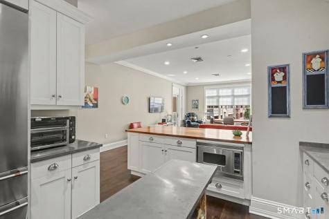 100 Stone Ridge Way Fairfield CT 06824