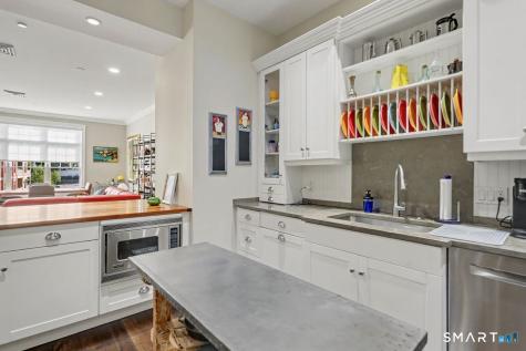 100 Stone Ridge Way Fairfield CT 06824