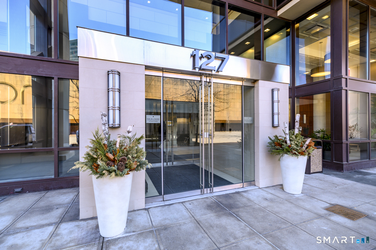 127 Greyrock Place Stamford CT 06901
