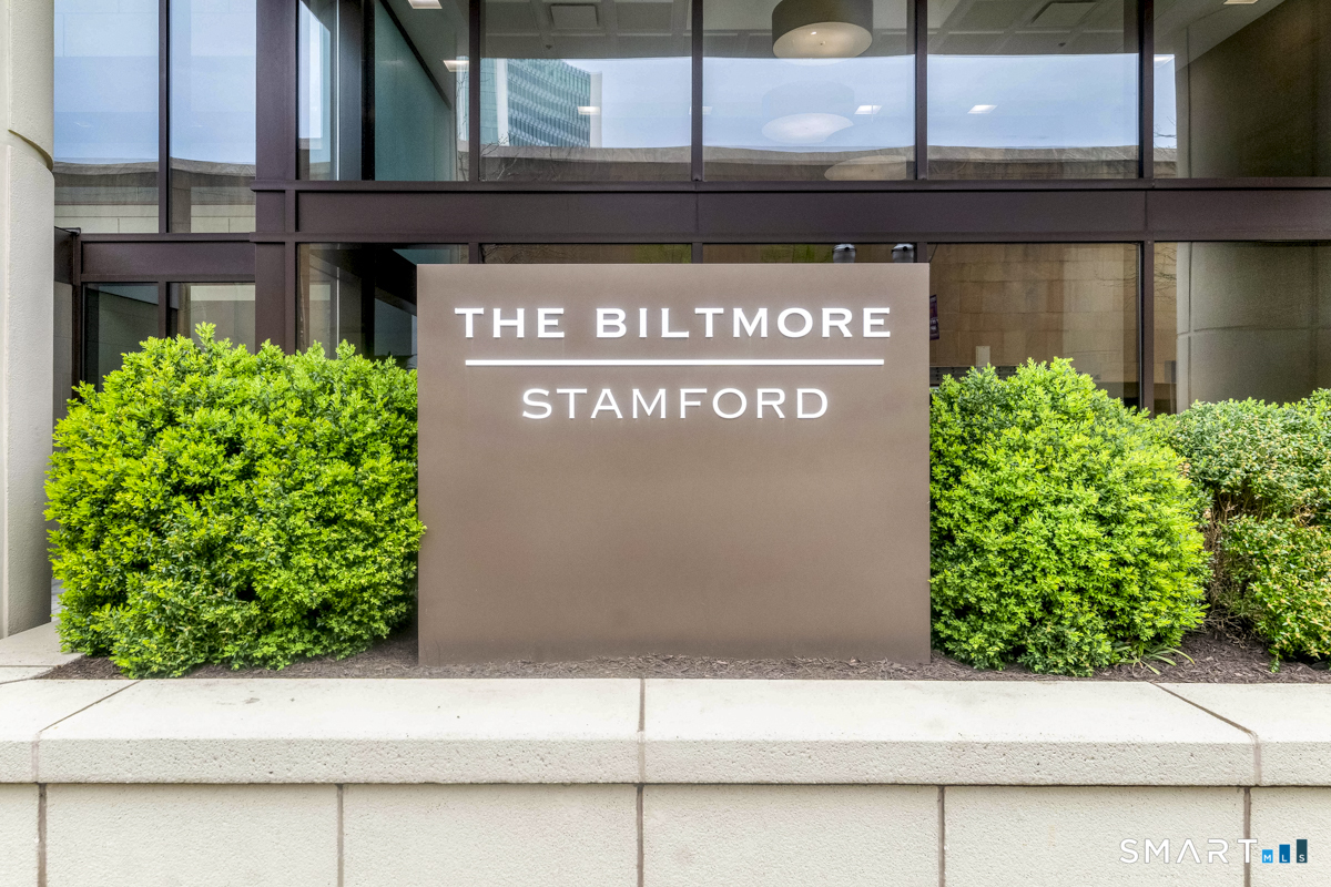 127 Greyrock Place Stamford CT 06901