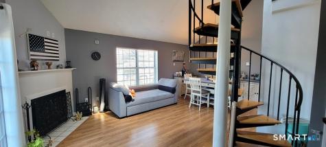 10 Taft Pointe Waterbury CT 06708