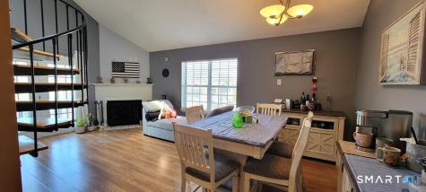 10 Taft Pointe Waterbury CT 06708