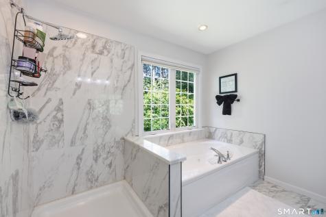 42 Bradford Walk Farmington CT 06032